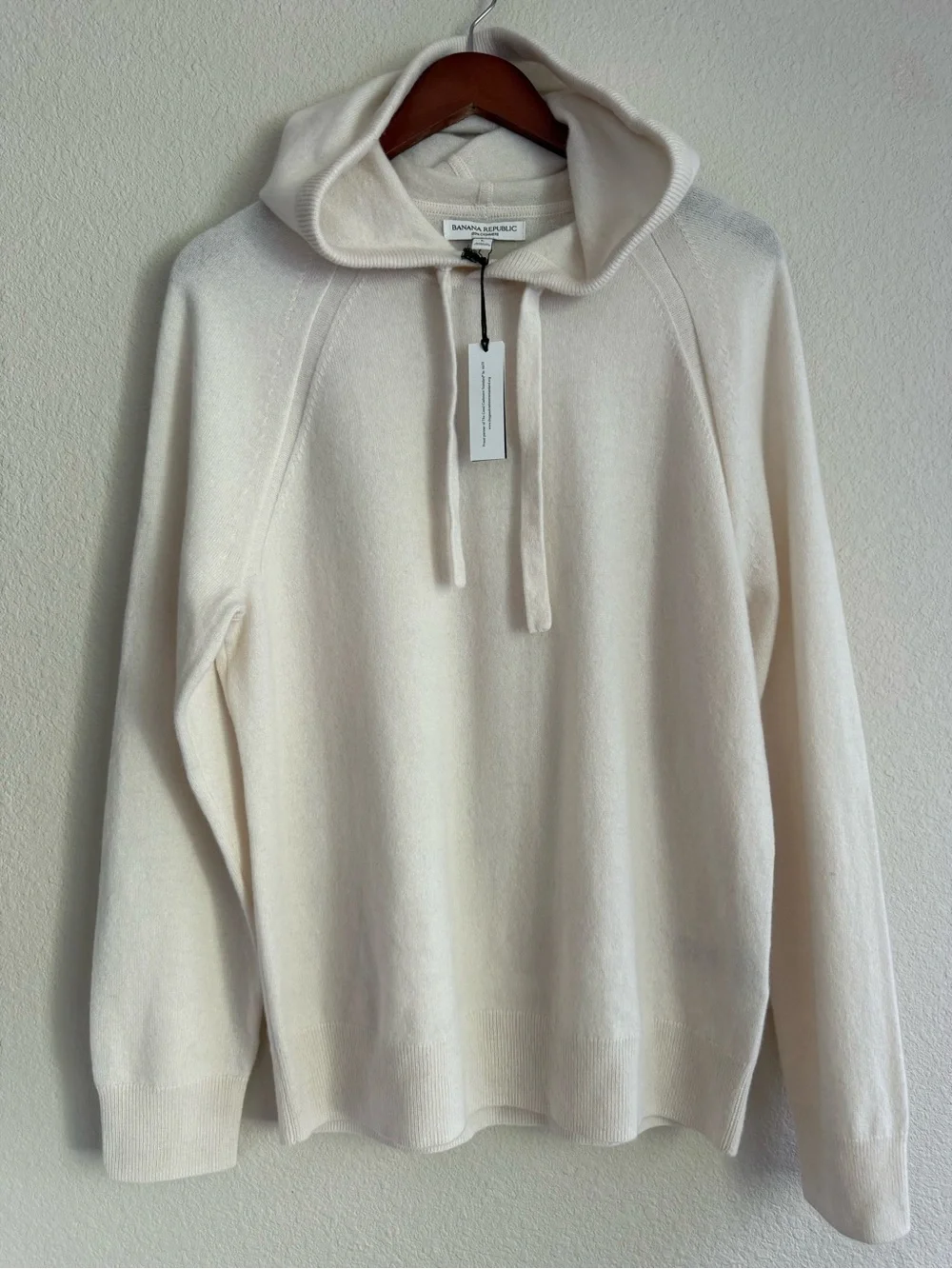 Banana Republic 100% Cashmere Hooded Sweater Cream Men’s Medium/Large